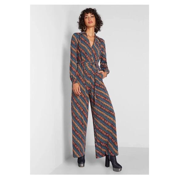 Sz S - ModCloth Retro Print Jumpsuit - Picture 3 of 9